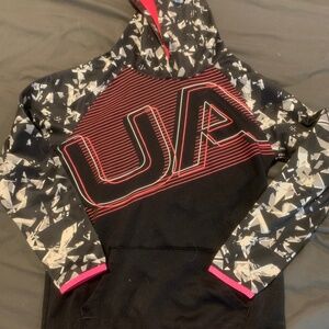 Under Armour Sweatshirt